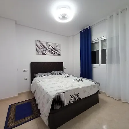 Olga's 2, Torrevieja, Playa Del Cura 아파트 *