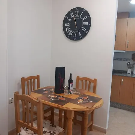 Olga's 2, Torrevieja, Playa Del Cura * 또레비에하